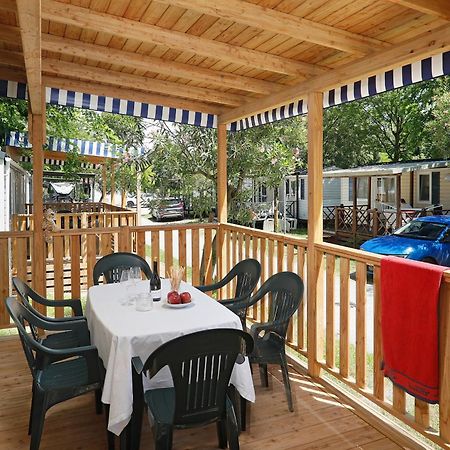 מנרבה דל גארדה Albatross Mobile Homes On Camping Baia Verde מראה חיצוני תמונה